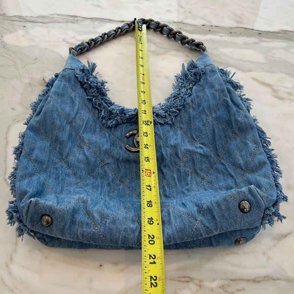 CHANEL DENIM FRINGE HOBO SHOULDER BAG - Picture 14 of 17